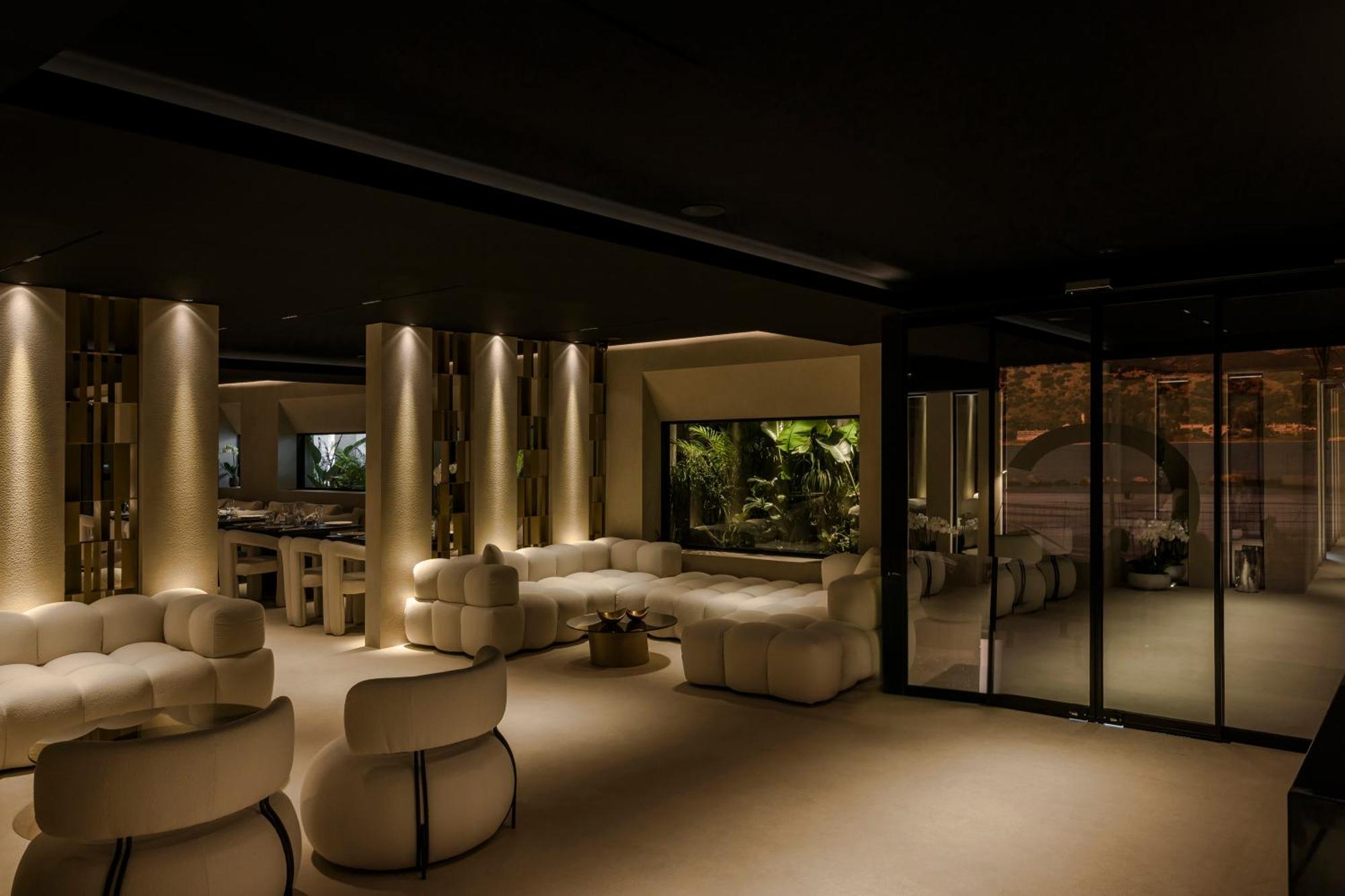Casaly Hotel & Spa 阿尔戈斯托利翁 外观 照片