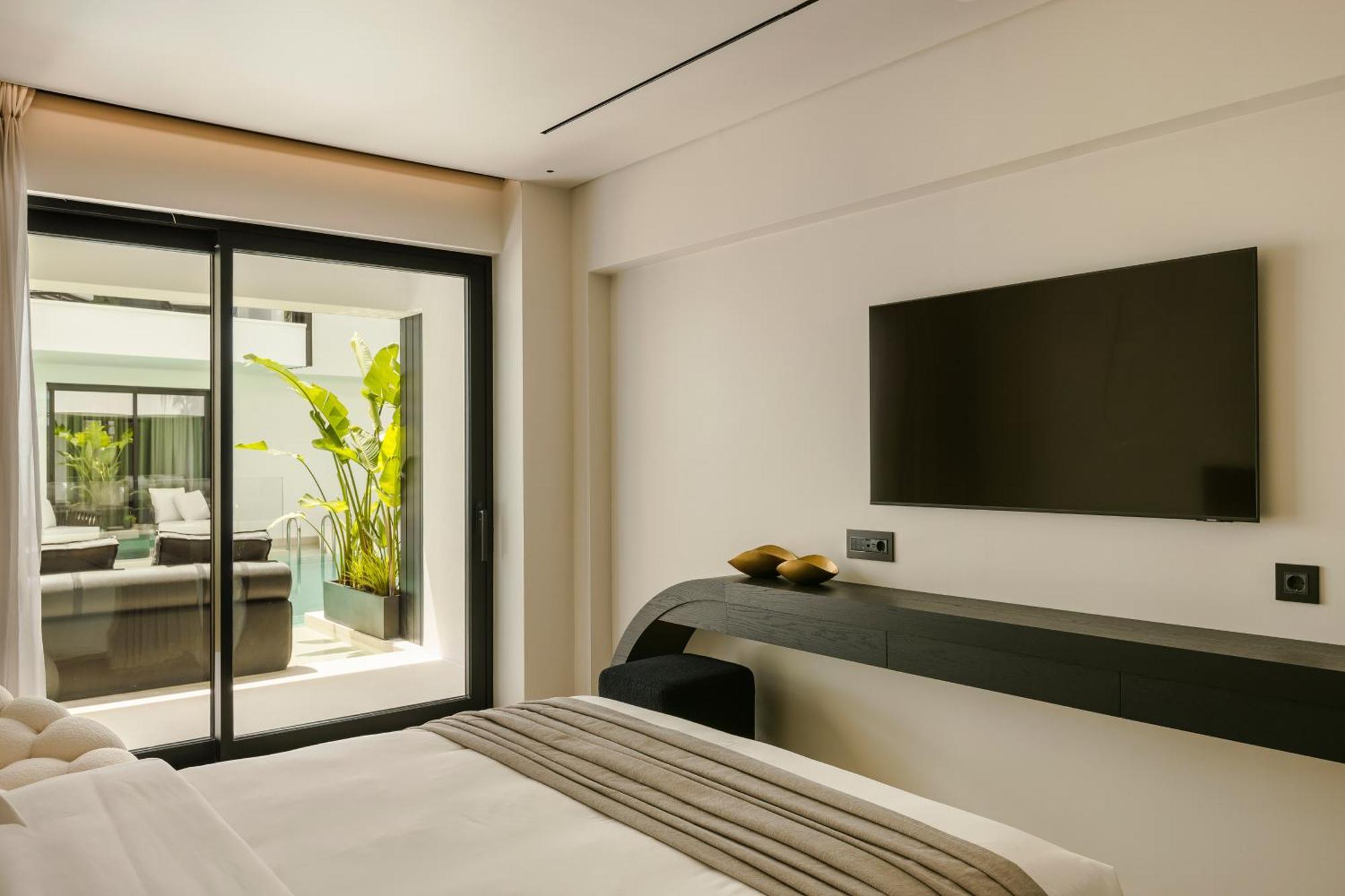 Casaly Hotel & Spa 阿尔戈斯托利翁 外观 照片