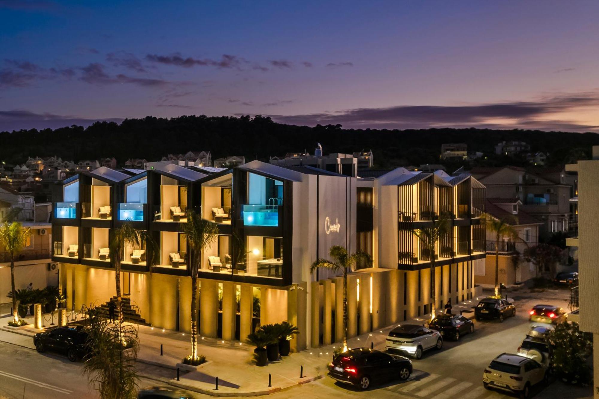 Casaly Hotel & Spa 阿尔戈斯托利翁 外观 照片