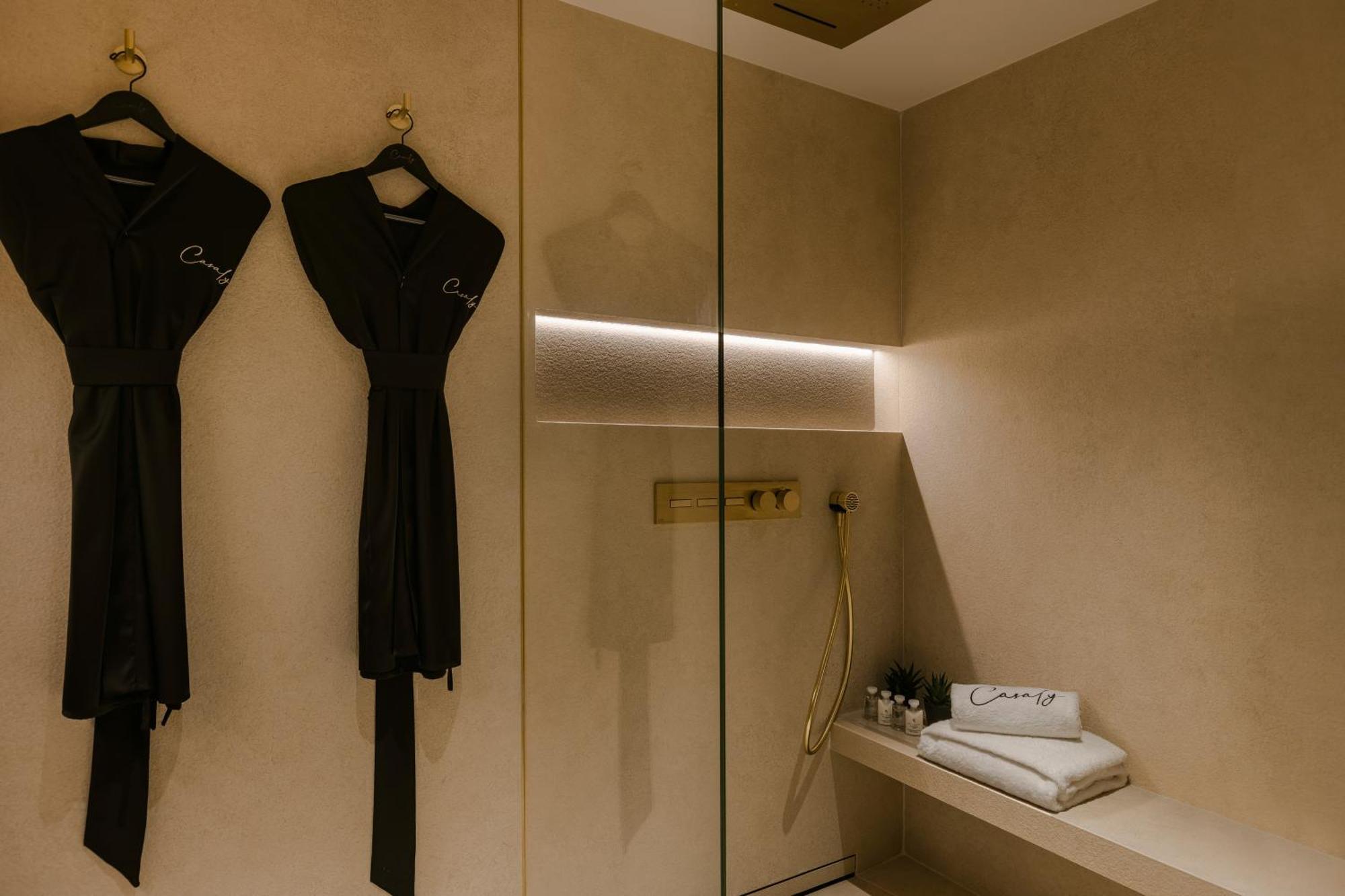 Casaly Hotel & Spa 阿尔戈斯托利翁 外观 照片