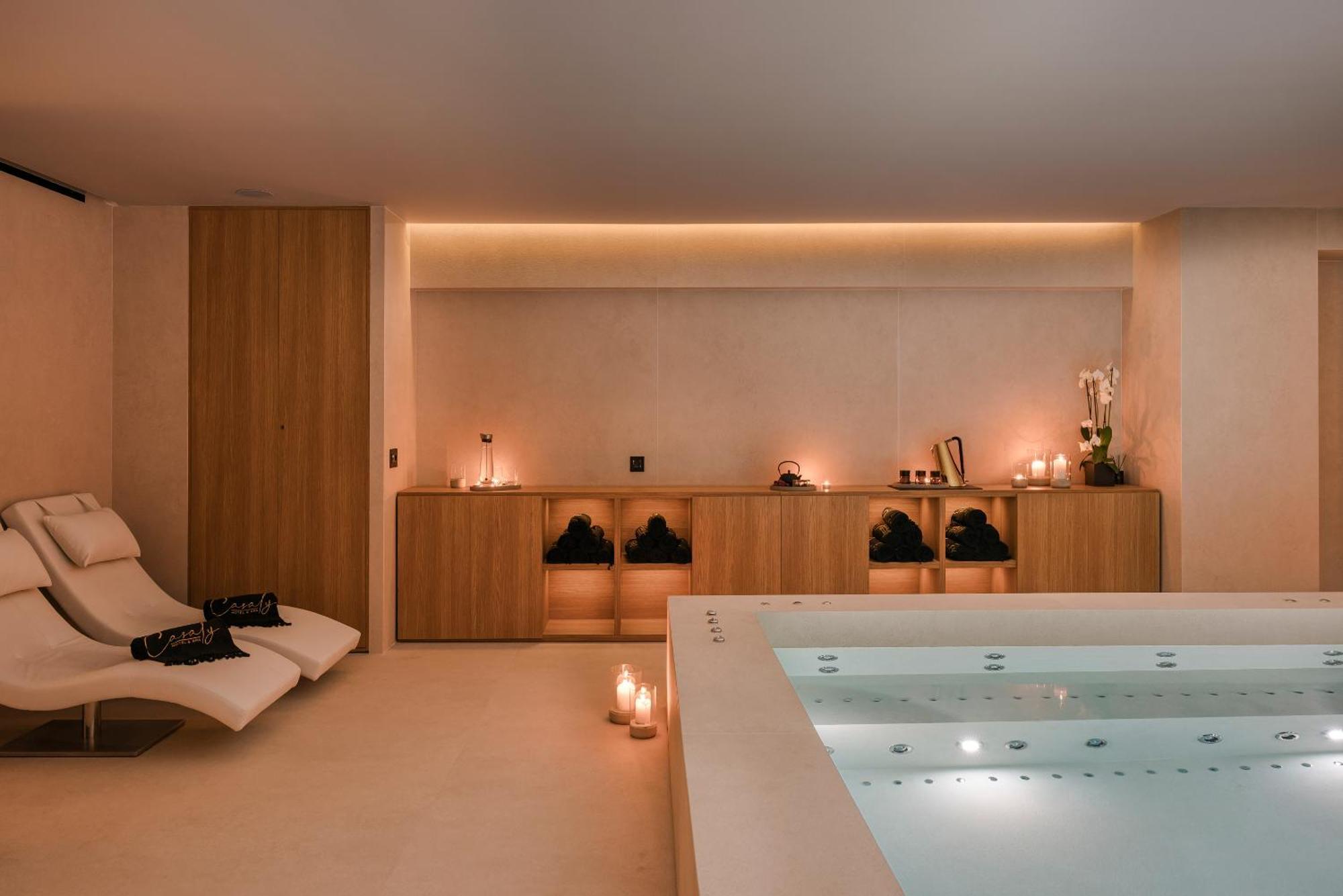 Casaly Hotel & Spa 阿尔戈斯托利翁 外观 照片