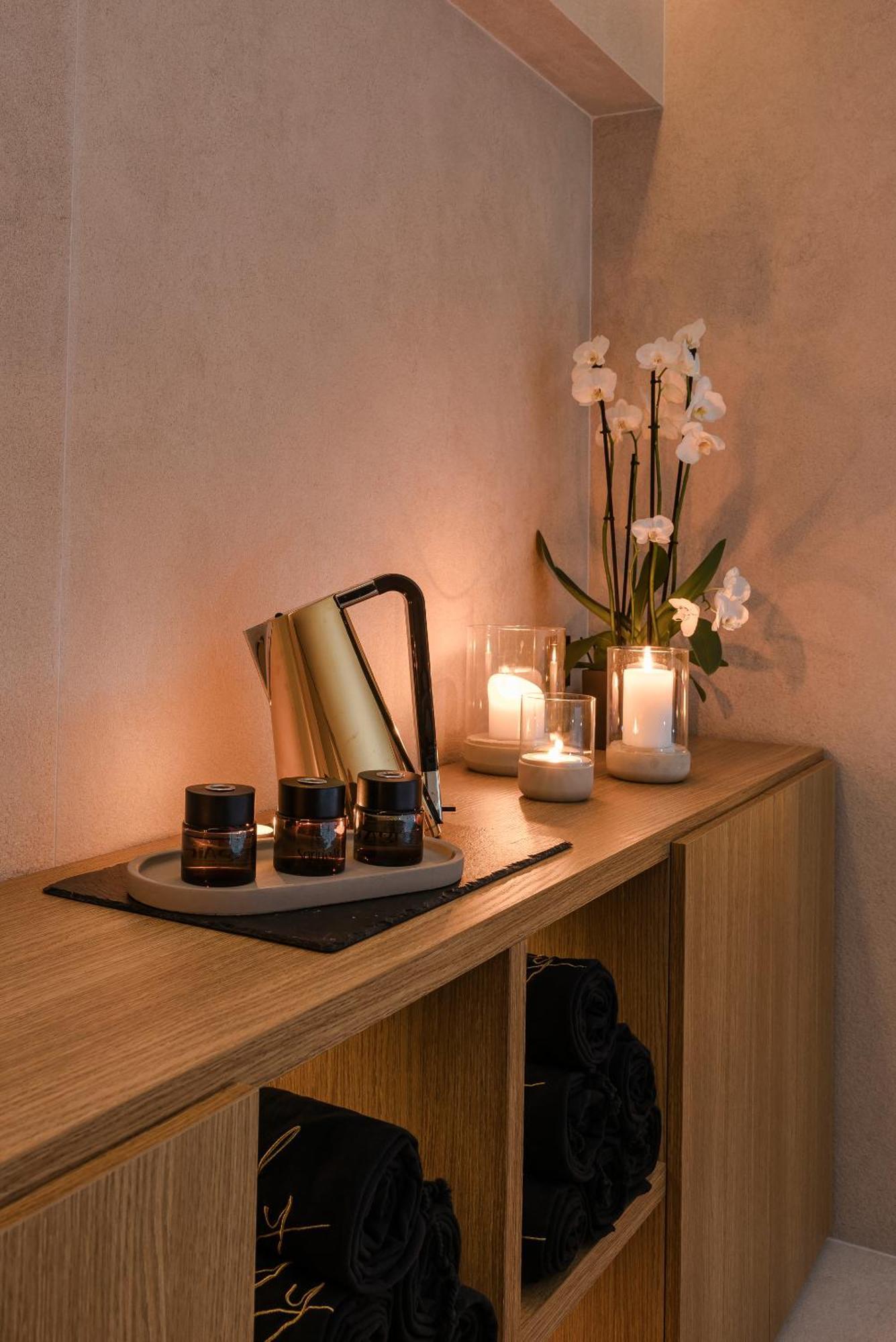 Casaly Hotel & Spa 阿尔戈斯托利翁 外观 照片
